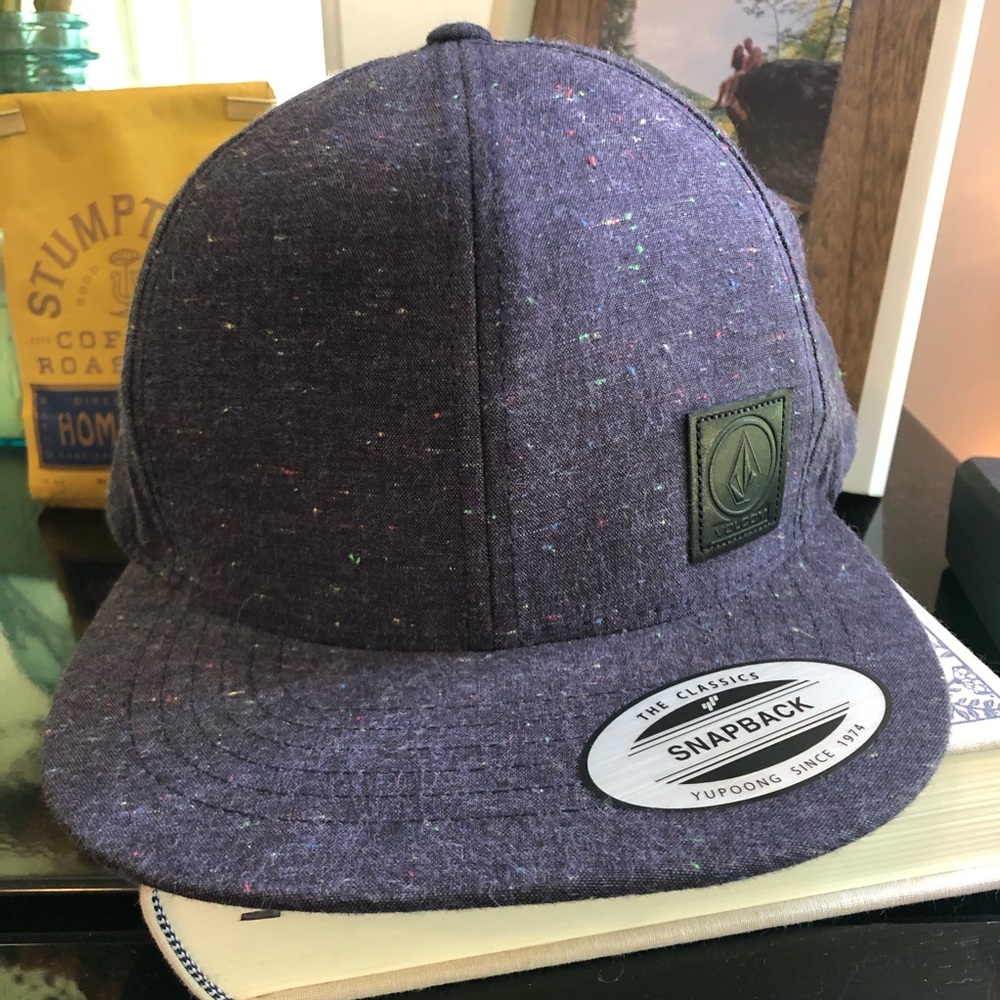 volcom snapback